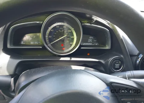 2017 Toyota Yaris Ia из США, поврежденный, VIN 3MYDLBYVXHY187027